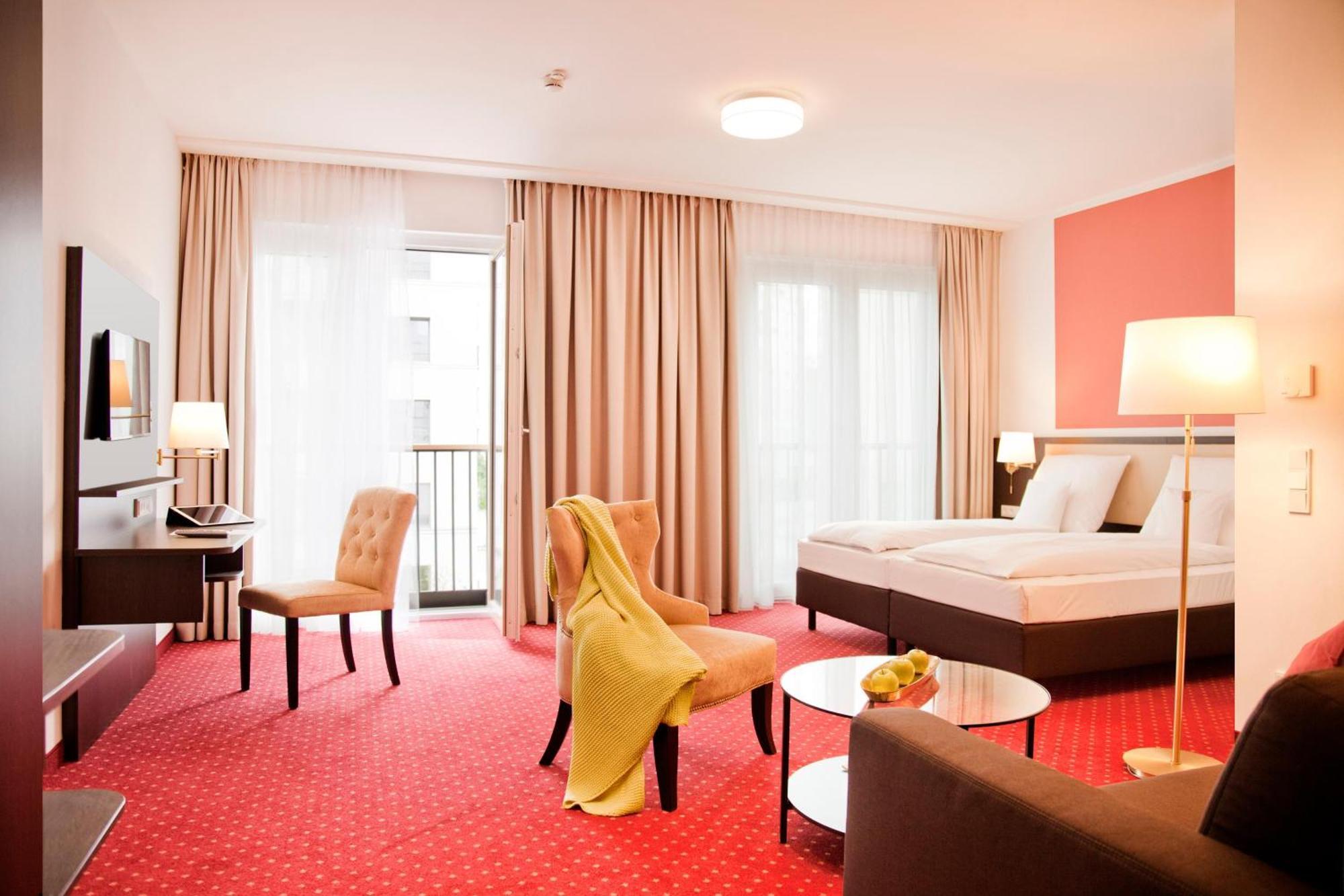 Gold Palais Hotel Berlin Exterior photo