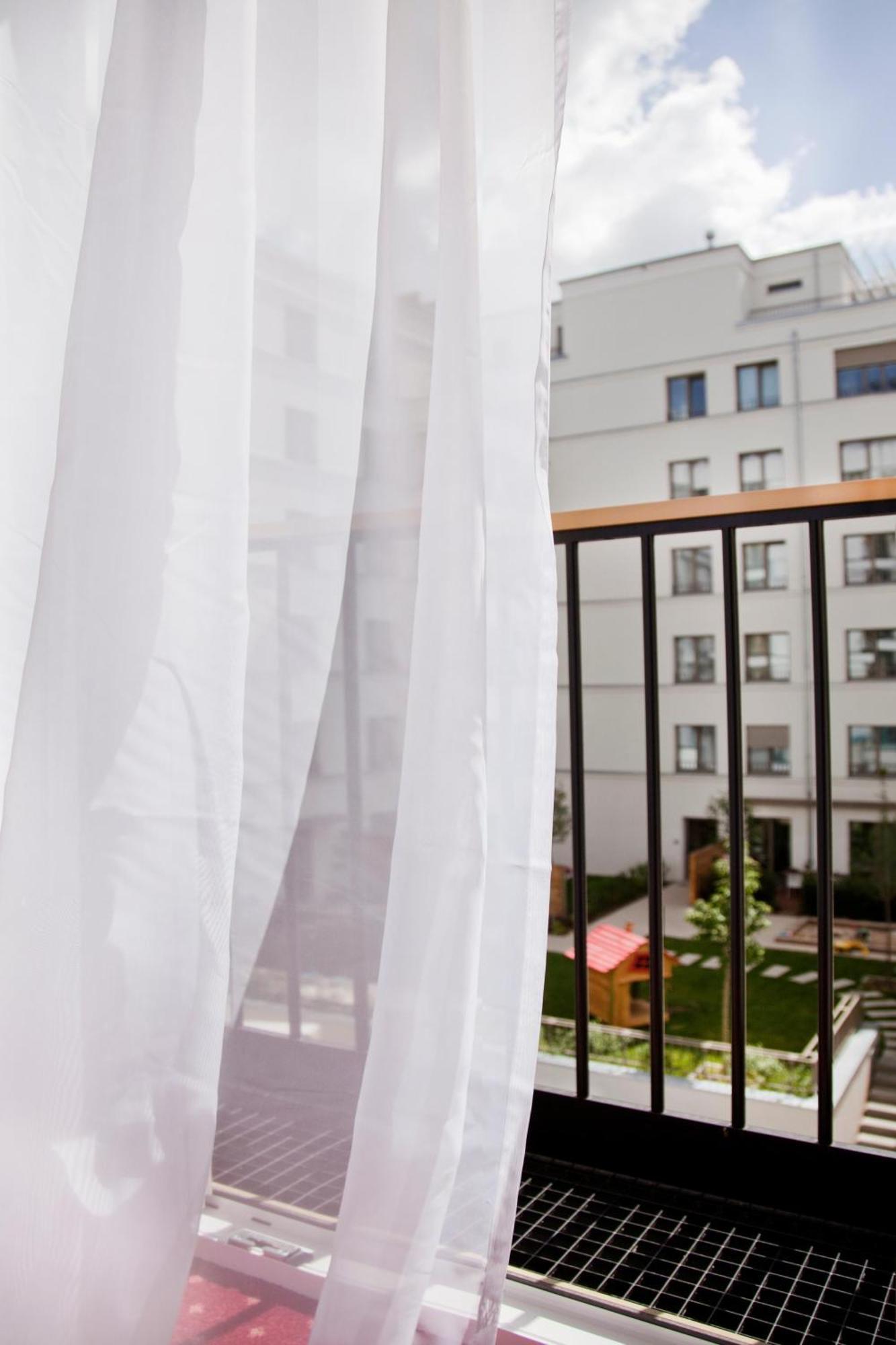 Gold Palais Hotel Berlin Exterior photo